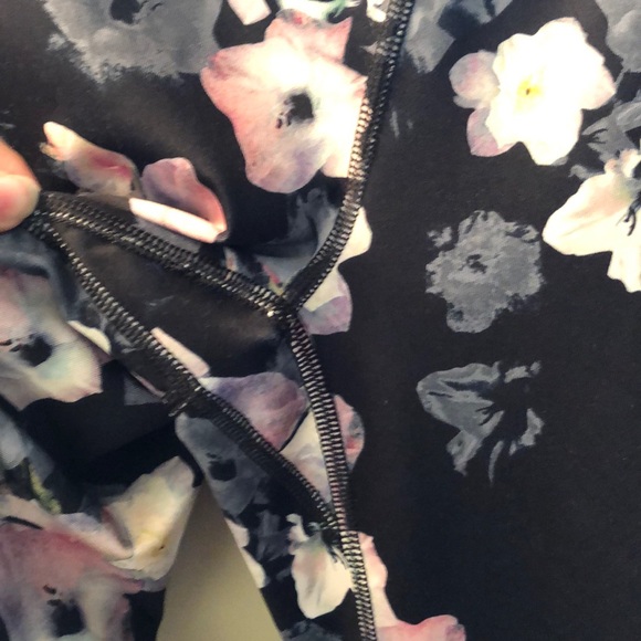 Anthropologie Floral Print Leggings - Picture 5 of 7